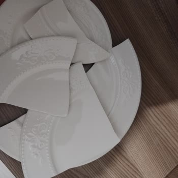 Madame Coco Kırık Gelen Tabaklar İçin Çözüm Bekliyorum