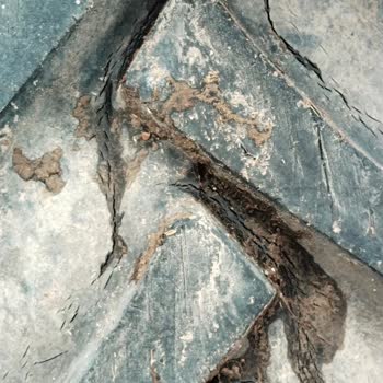 Sıfır Traktörün Lastikleri Çatladı, Çözüm Bekliyorum