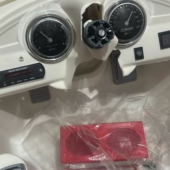 Attabebe Kırık Ve Hasarlı Akülü Araç Teslimatı