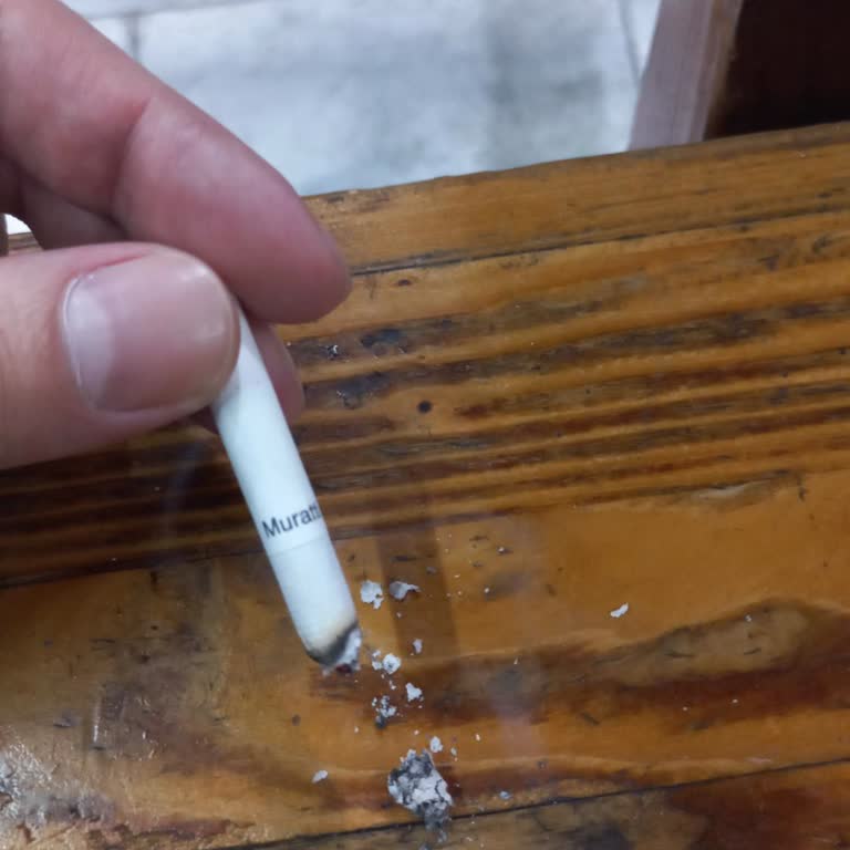 Muratti Rosso Sigarada Tütün Ve Yanma Sorunları