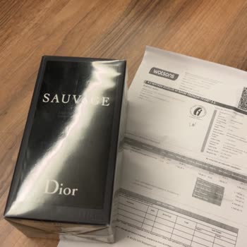 Aldığım Dior Parfüm Kalıcı Değil, Orijinalliğinden Şüpheliyim