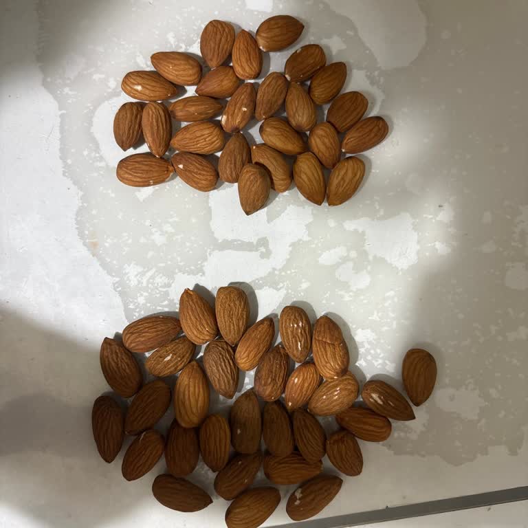 Badem Diye Kayısı Çekirdeği Satılması Ve Güven Sorunu