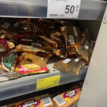 Son Kullanma Tarihi Geçmiş Ürünler Rafta Satılıyor!