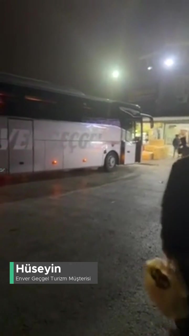 Enver Geçgel Turizm Geç Gelen Araç! videonun kapak resmi