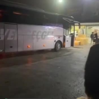 Enver Geçgel Turizm Geç Gelen Araç!