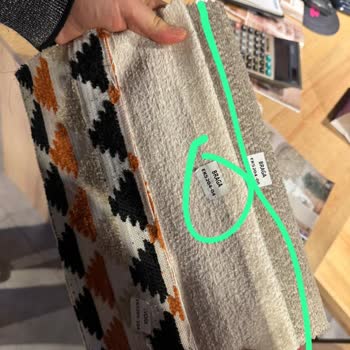 Seçtiğim Koltuk Renginden Farklı Ürün Geldi Sorunum Çözülmüyor