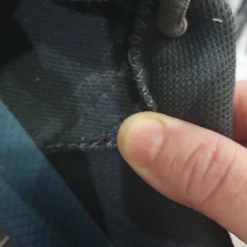Bir Günde Açılan Dikiş, Değişim Yapılmayan Skechers Ayakkabı Hayal Kırıklığı