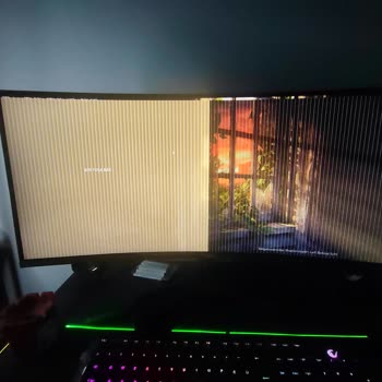 Tng Bilişim DP Kablosuyla Ekranda Dikey Çizgi Sorunu Ve Müşteri Hizmetlerine Ulaşamama!