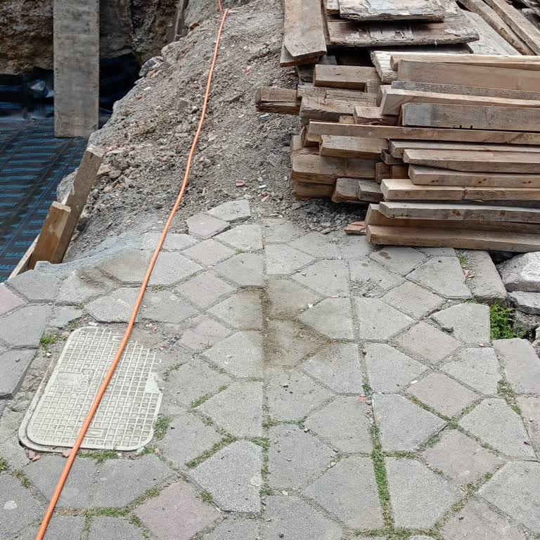 İnşaat Nedeniyle Kopan İnternet Kablosu Günlerdir Onarılmadı