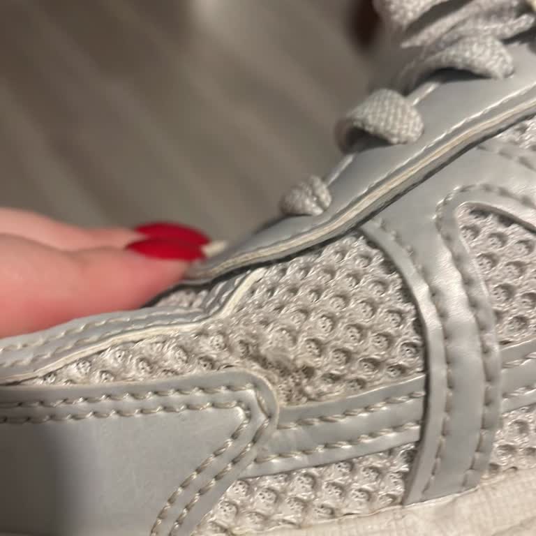 Nike Ayakkabıda Kısa Sürede Açılma Ve Yetersiz Müşteri Hizmeti