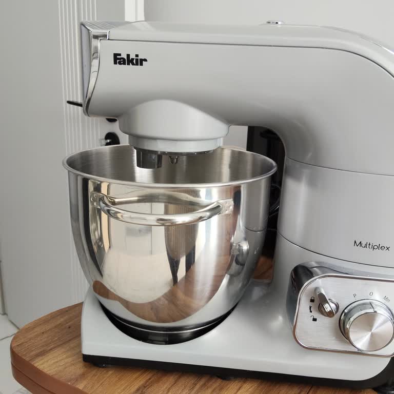 Eksik Aparatlar Yüzünden Kullanılamayan Mutfak Şefi