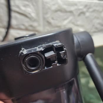 Kırılan Parça Değiştirilmedi, Sigorta Ve Servis Hayal Kırıklığı