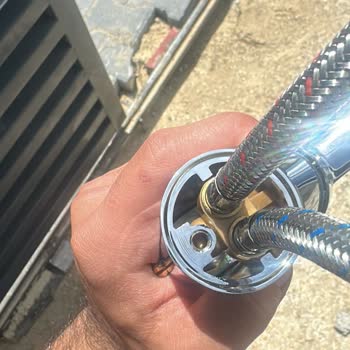 Artema Duş Setinde Vida Ve Conta Eksikliği Mağduriyeti