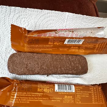 Son Kullanma Tarihi Geçmemiş Albeni'de Bozulma Ve Beyaz Kabarcıklar