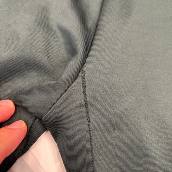 Adidas Eşofman Altında Kısa Sürede Dikiş Atması Ve Değişim Talebine Olumsuz Yanıt