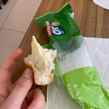 Dardanel Son Kullanma Tarihi Geçmemiş Sandviçte Küf Sorunu