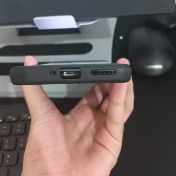 Yanlış Kılıf Ve Yetersiz Müşteri Hizmeti Hayal Kırıklığı