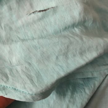 İpekyol'dan Aldığım Gömlek İkinci Kullanımda Yırtıldı, Müşteri Hizmetleri Yardımcı Olmadı