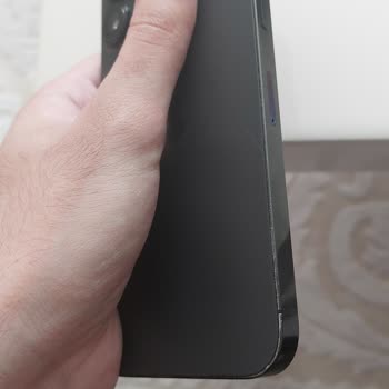 Aldığım Yenilenmiş Telefon Kırık Ve Sorunlu Çıktı, İade Süreci Süründürüyor