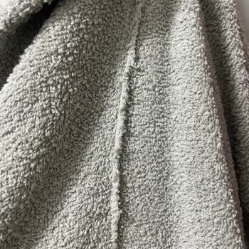 Aldığım Bornoz Takımı Aşırı Tüy Döküyor Ve Kumaşı Çok Kalitesiz