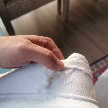 Defolu Ayakkabı, Değişim Reddi Ve İletişim Engeli Yaşadım