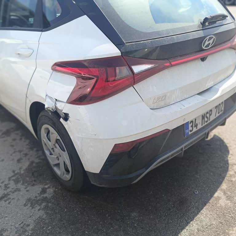 Kiralık Araç Kazası Sonrası Belirsiz Ücret Endişesi