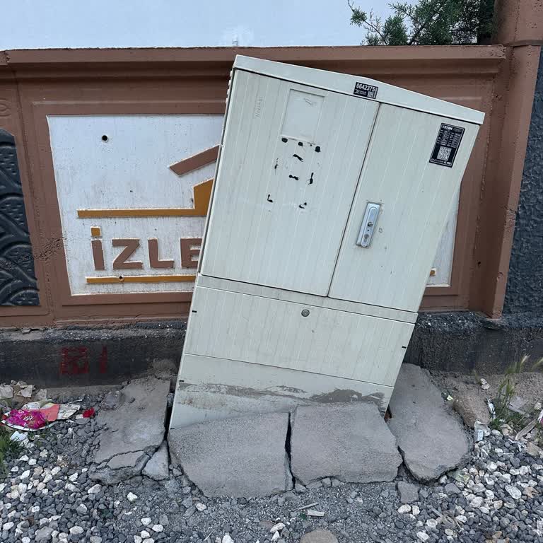 Defalarca Bildirilen Pano Arızası Can Güvenliğimizi Tehdit Ediyor