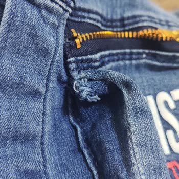 Çocuğuma Aldığım Kot Ceket Defolu Çıktı, Mağduriyetim Giderilsin