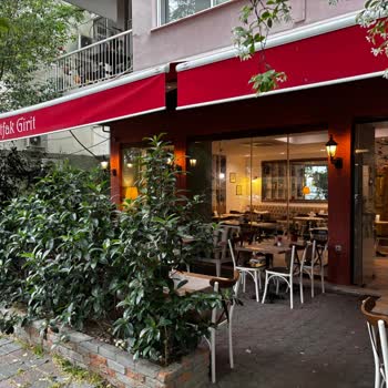 Mutfak Girit Fiyat Farkı Olan Yemeklerin Bilgisini Verilmemesi