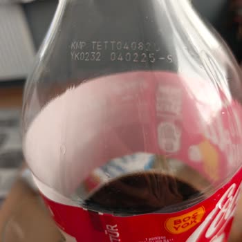 Aldığım Kolada Garip Tat Ve Rahatsızlık