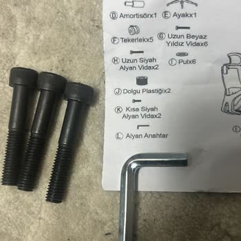 Eksik Parçalı Ofis Sandalyesi Ve Yetersiz Müşteri Hizmeti