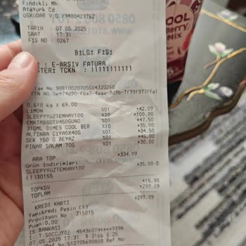 Dimes Cool Berry Mix'te Küf Kokusu Ve Tadı Şoku!