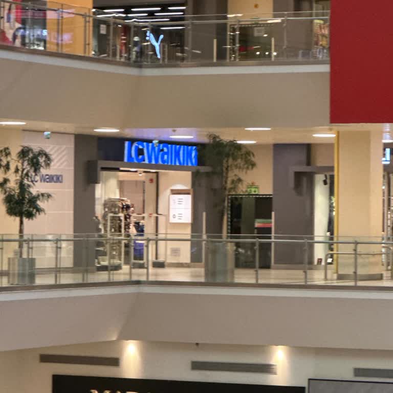 LCW Mağazasında Müşteriye Sıfır İlgi Ve Yetersiz Hizmet