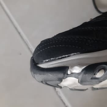 Pointspor Ayakkabımın Değişimi Veya Onarımı Yapılmadan Geri Gönderildi, Çözüm Sunulmuyor