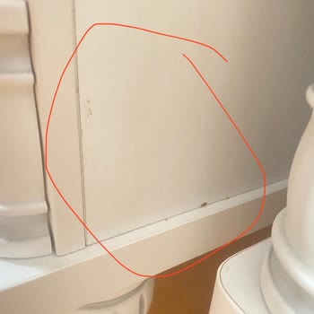 Çizik Ve Zedeli Dolap Teslimatı Sonrası Yetersiz Çözüm