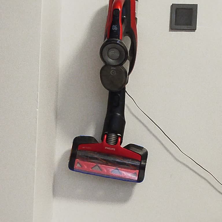 Philips Dik Süpürge Eklem Yeri Kırıldı Tamir Ücreti Yüksek