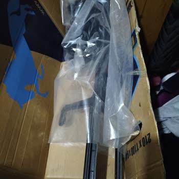 Dikkatsiz Kargo Nedeniyle Araba Parçam Kırıldı