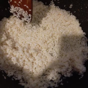 Aldığım Pirincin İçinden Yabancı Madde Çıktı