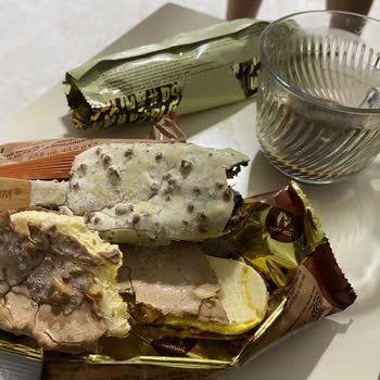 Buzlu Ve Erimiş Magnum Dondurma Hayal Kırıklığı