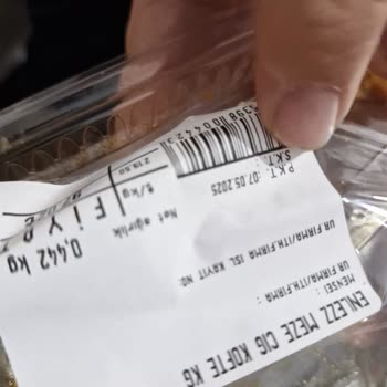 Onur Market'ten Aldığım Çiğ Köfte Küflü Çıktı, Hayal Kırıklığına Uğradım