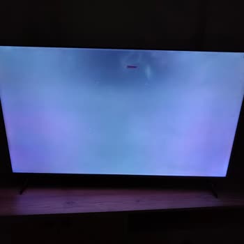 Yeni Kurulan TCL TV'de Işık Hüzmesi Sorunu