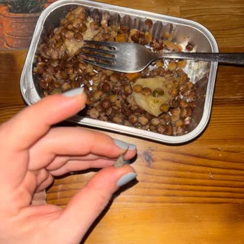 Mercimek Yemeğinden Taş Çıkması Nedeniyle Hayal Kırıklığı