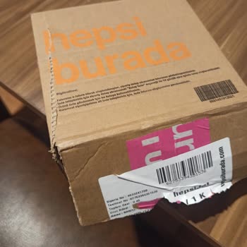 Küflü Diş İpi Ve Hepsiburada'nın Samimiyetsiz İade Politikası