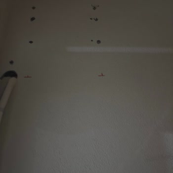 Kapalı Balkona Yanlış Klima Montajı Ve İlgisizlik