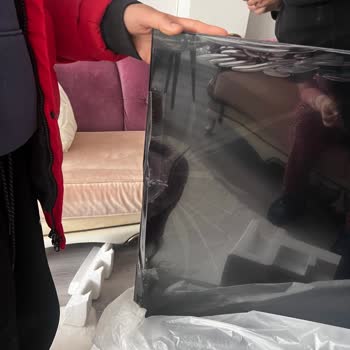 Teslim Edilen Kırık Televizyonun Değişimi Sürekli Gecikiyor