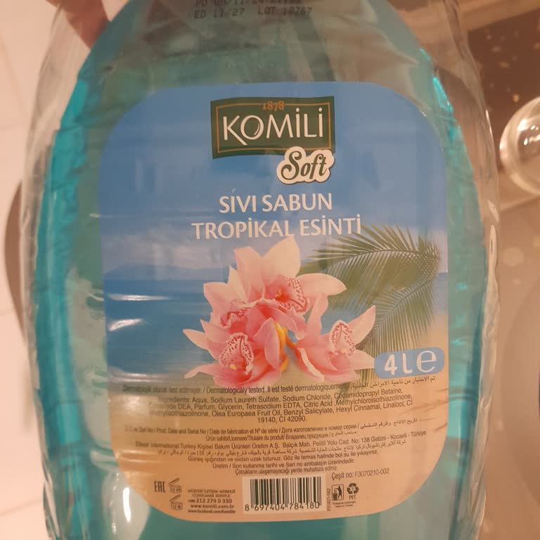 Komili Sıvı Sabunda Üretim Hatası: Garip Doku, Koku Ve Cilt Sorunları