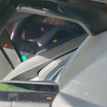 Opel Yeni Alınan Araçta Çizik, Boya Sorunu Ve Arıza Mağduriyeti