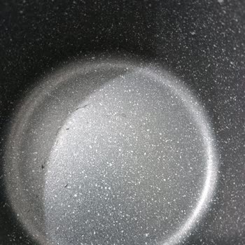 Granit Tencere Takımında Kapak Sorunu ve Soyulma Şikayeti