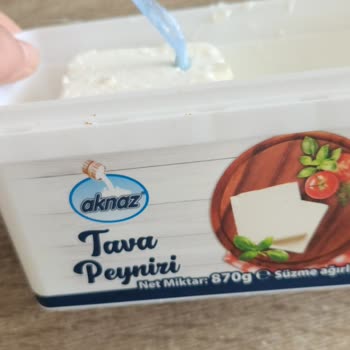 Aknaz Tava Peynirinden Mavi Poşet Parçası Çıkması Ve Gıda Güvenliği Endişesi