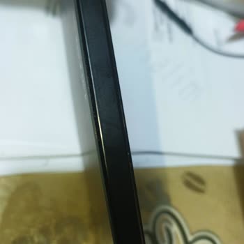 Sıfır Kutuda Gelen Reeder Telefonun Arka Kapağı Şişmiş Çıktı, İade Talebim Karşılanmıyor